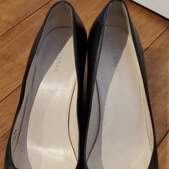 Cole Haan black leather wedge - Picture 4 of 5